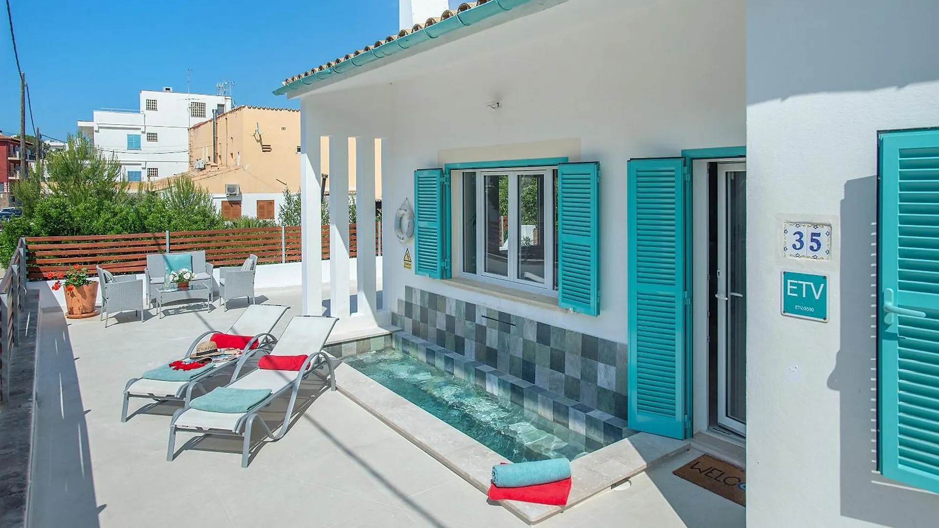 Owl Booking Villa Beach House Magdalena - 5 Min Walk To The Beach Cala de Sant Vicenc
