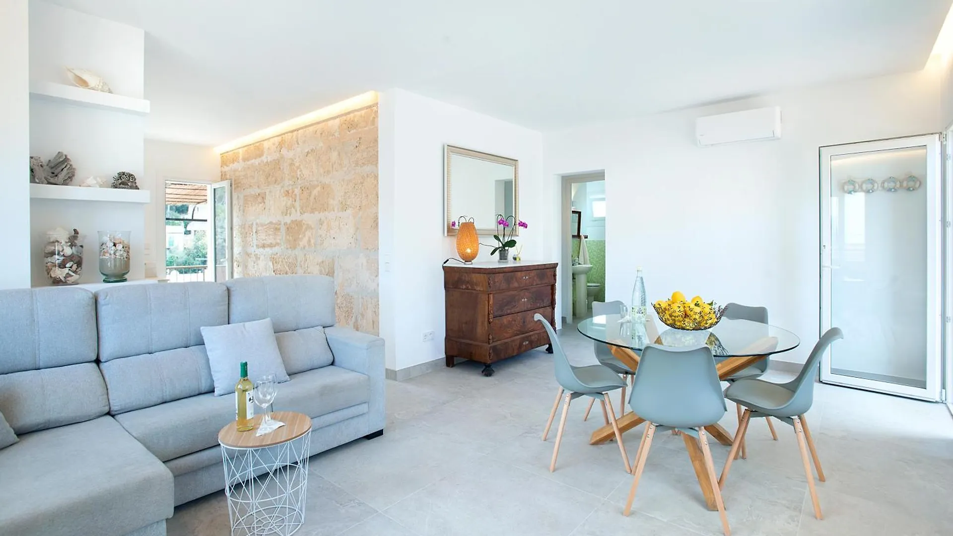 Owl Booking Villa Magdalena - 5 Min Walk To The Beach Cala de Sant Vicenc 0*,  Spanien